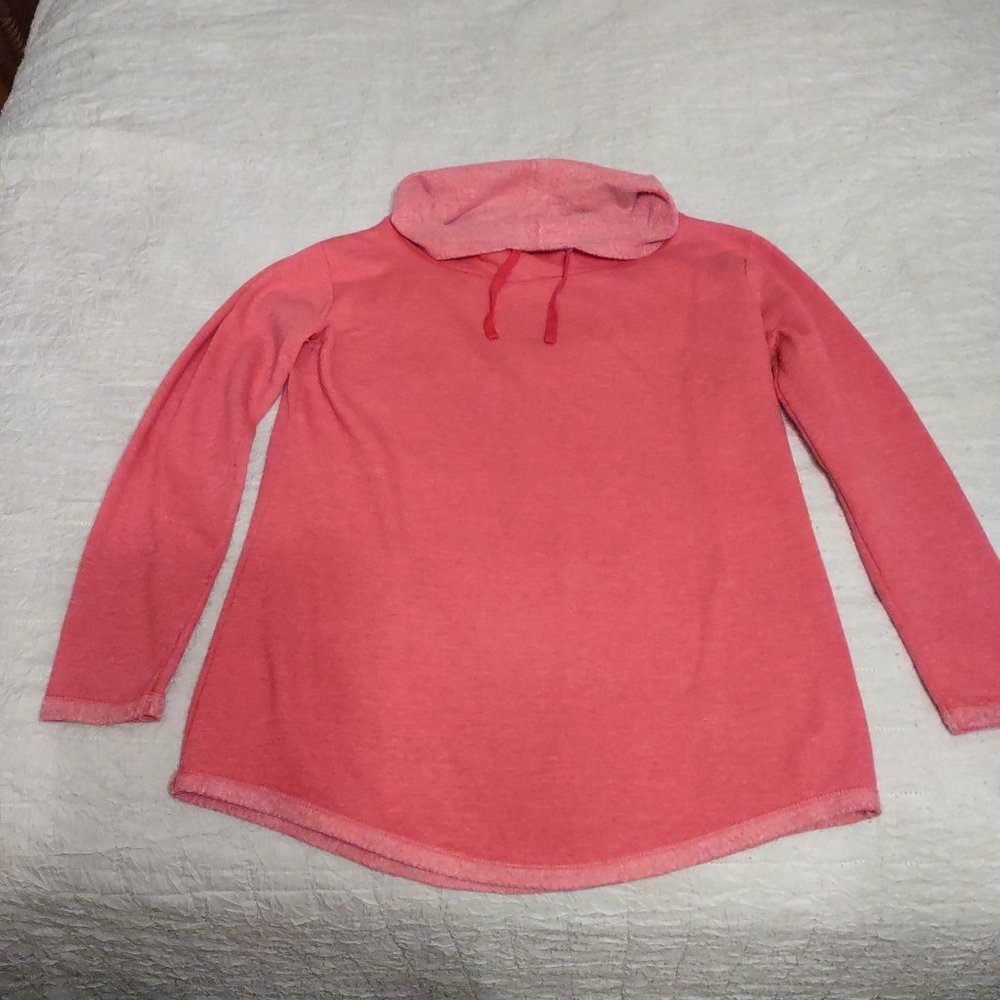 High neck sweatshirt